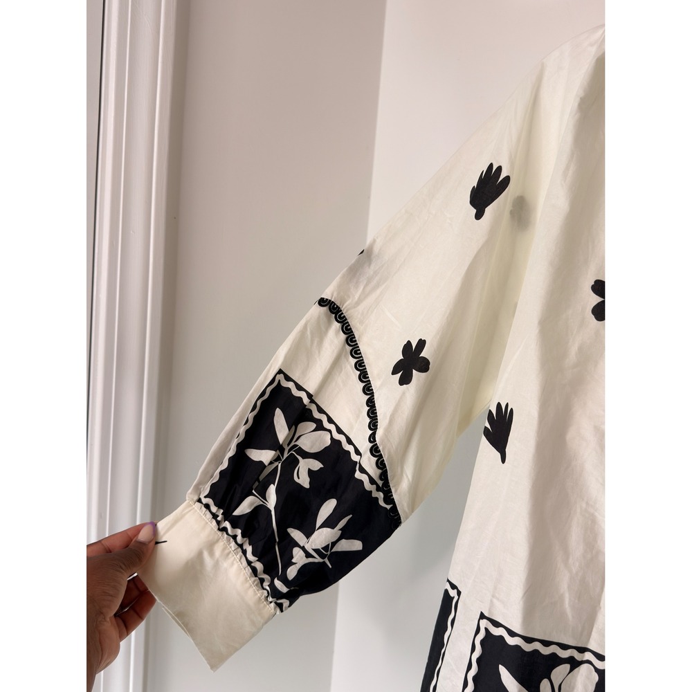 Entro Blouse Black White Floral V-Neck Boho Bohemian Long Sleeve Classy‎ Medium - Picture 8 of 15